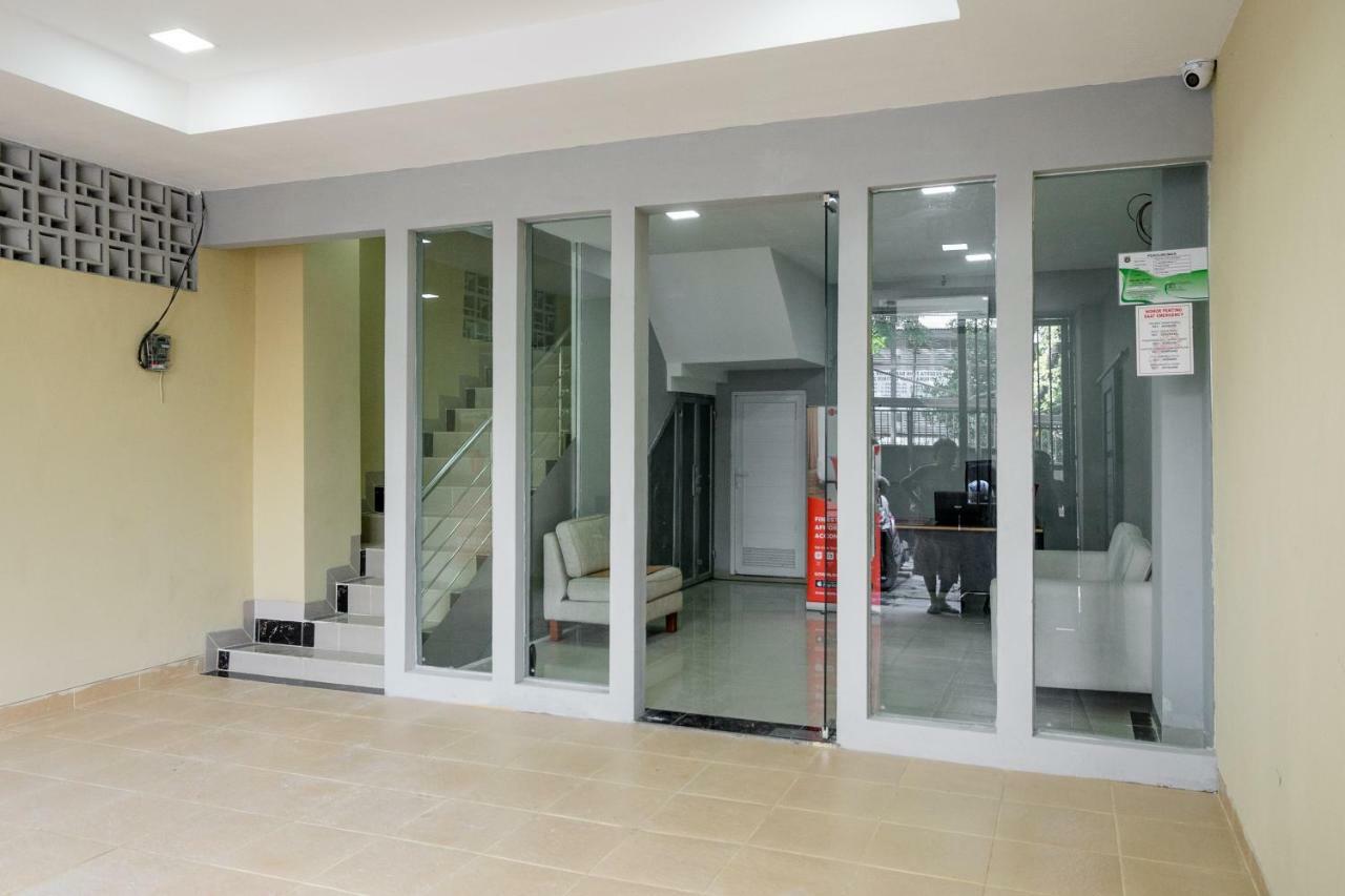 Reddoorz Near Plaza Atrium Senen Ξενοδοχείο Τζακάρτα Εξωτερικό φωτογραφία