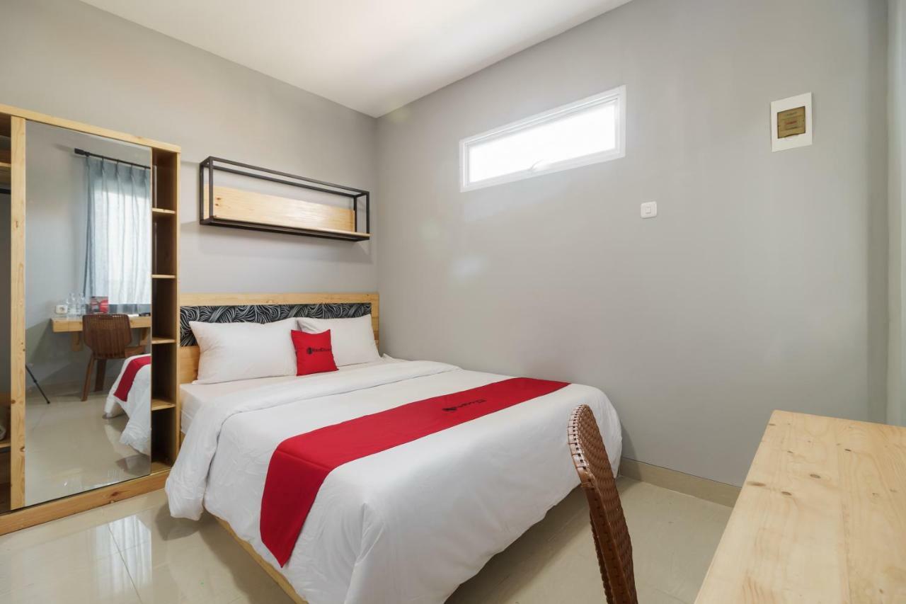 Reddoorz Near Plaza Atrium Senen Ξενοδοχείο Τζακάρτα Εξωτερικό φωτογραφία